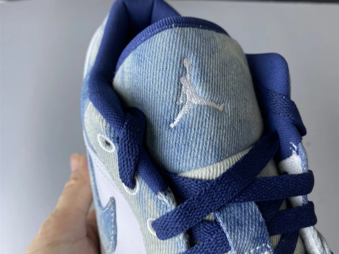 Air Jordan 1 Low Washed Denim CZ8455- WellDesigned 852