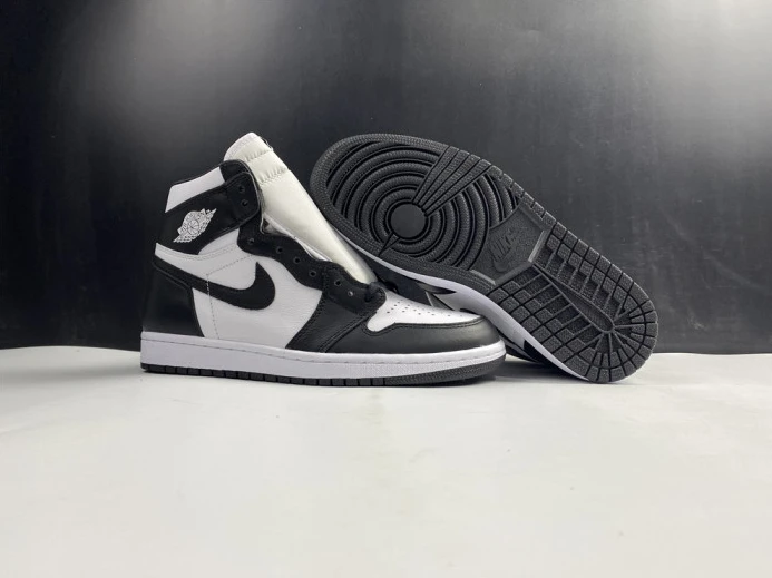 Air Jordan 1 Retro Black White (2014) 555088- DailyWear 832