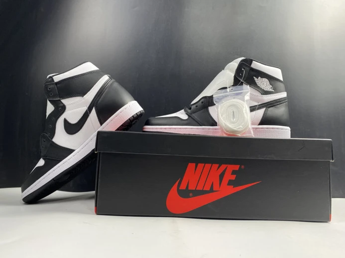 Air Jordan 1 Retro Black White (2014) 555088- DailyWear 832
