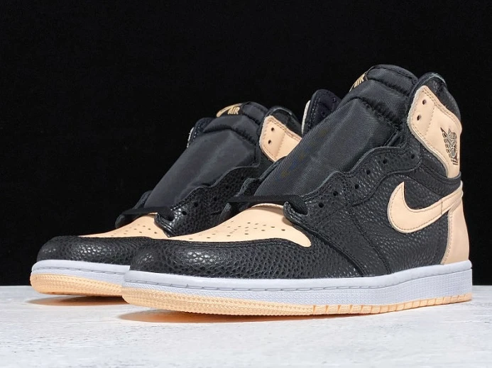 Air Jordan 1 Retro High Black Crimson Tint 555088- DailyWear 895
