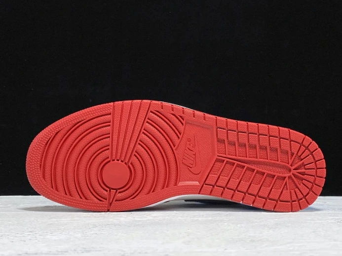 Air Jordan 1 Retro High OG Fearless CK5666- Popular 904