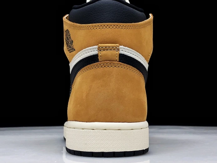 Air Jordan 1 Retro High OG Rookie of the Year 555088- Popular 933