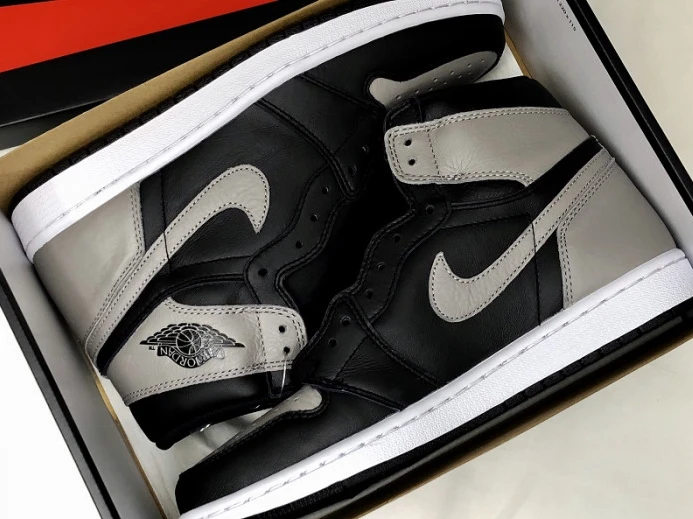 Air Jordan 1 Retro High OG Shadow Black Grey 555088- Trendy 927