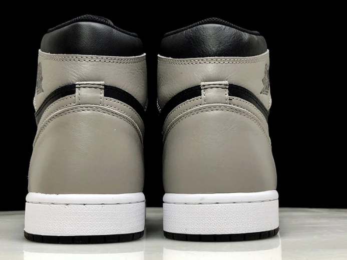 Air Jordan 1 Retro High OG Shadow Black Grey 555088- Trendy 927