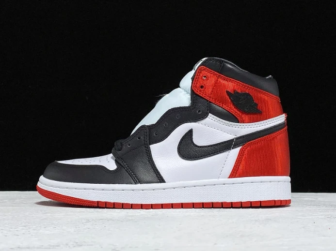 Air Jordan 1 Retro High Satin Black Toe CD0461- Popular 910