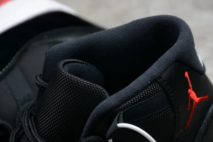 Air Jordan 11 Retro (2012) Bred 378037- GoAnywhere 1122