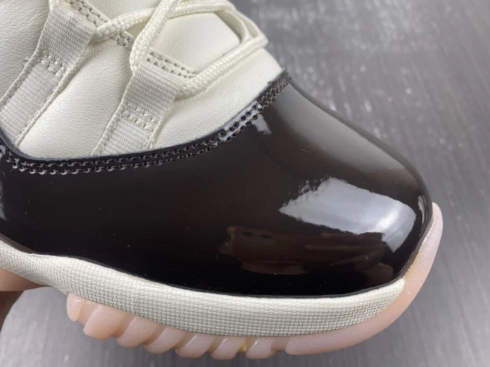 Air Jordan 11 WMNS Neapolitan AR0715- NewStyle 716