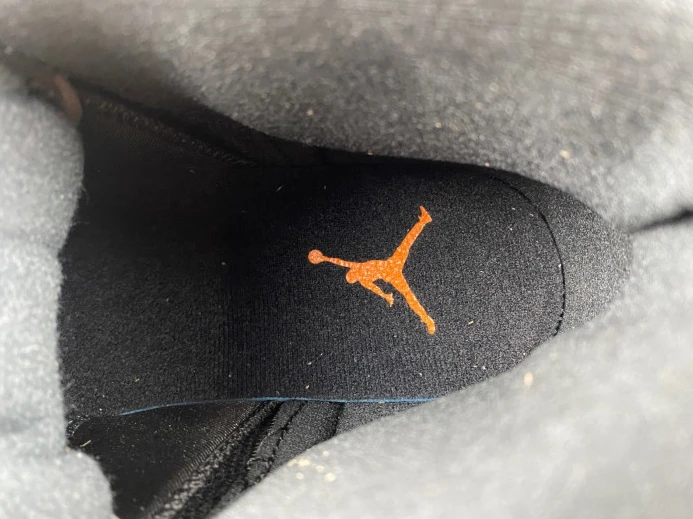 Air Jordan 12 WMNS Brilliant Orange FD9101- NewStyle 698