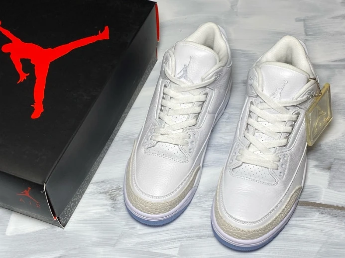 Air Jordan 3 Retro Triple White 136064- DailyWear 980