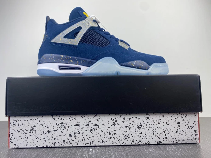 Air Jordan 4 Retro Michigan (PE) AJ4- SmartChoice 1002