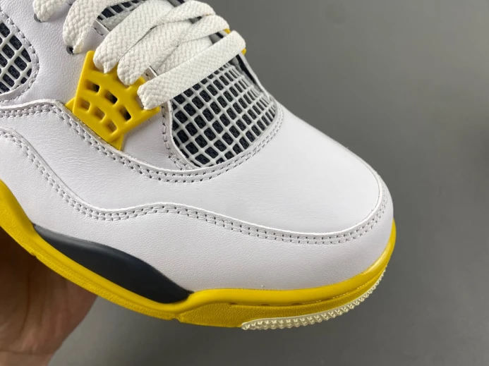 Air Jordan 4 WNNS Vivid Sulfur AQ9129- DailyWear 622