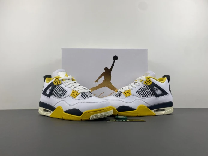 Air Jordan 4 WNNS Vivid Sulfur AQ9129- DailyWear 622