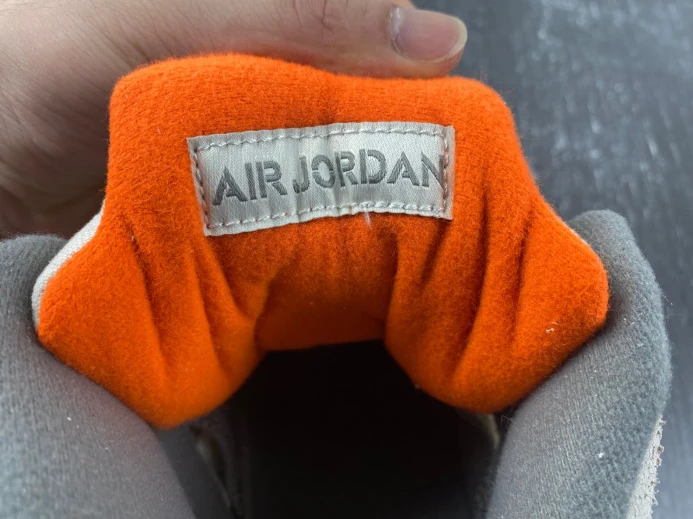Air Jordan 5 Retro SE Craft Light Orewood Brown FD9222- GoodFit 570