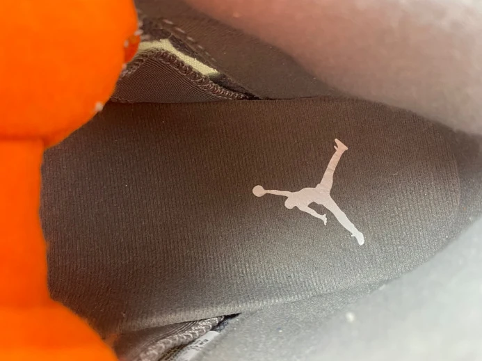 Air Jordan 5 Retro SE Craft Light Orewood Brown FD9222- GoodFit 570