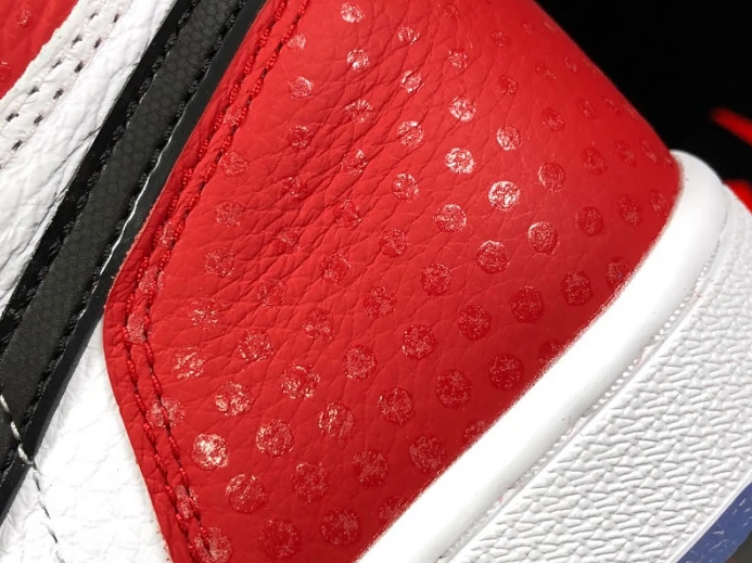 Air Jordan Retro 1 High OG Origin Story 555088- Popular 938