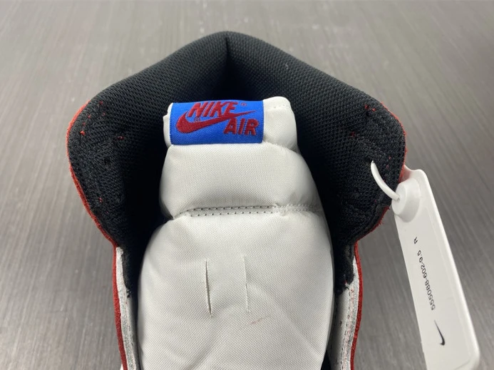 Air Jordan Retro 1 High OG Origin Story 555088- Popular 938