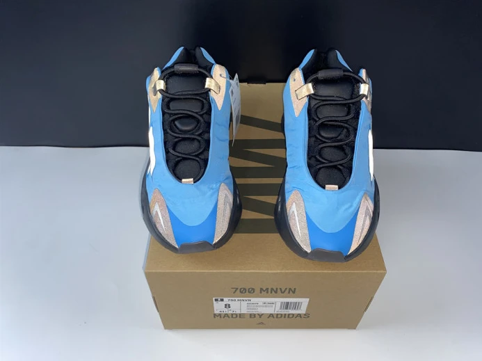 AllSeason ADIDAS Yeezy Boost 700 MNVN 'Bright Cyan' GZ 374
