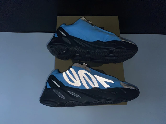 AllSeason ADIDAS Yeezy Boost 700 MNVN 'Bright Cyan' GZ 374