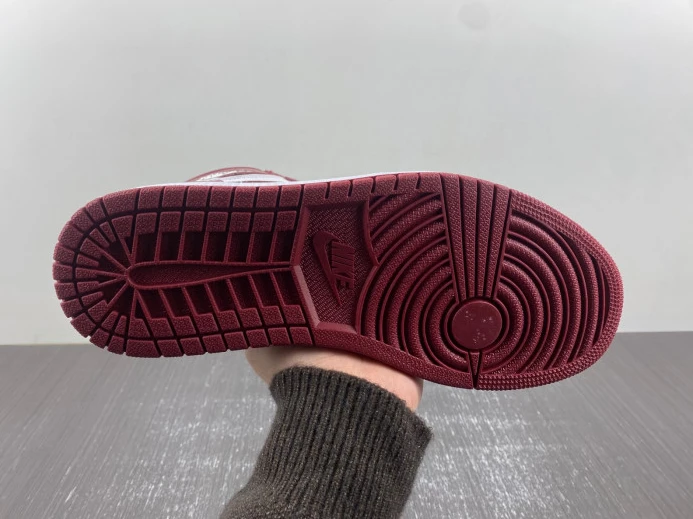 AllSeason Air Jordan 1 High OG Team Red DZ5485- 500