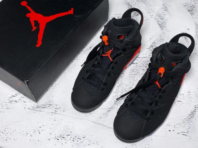 AllSeason Air Jordan 6 Retro Black Infrared OG 384664- 1105