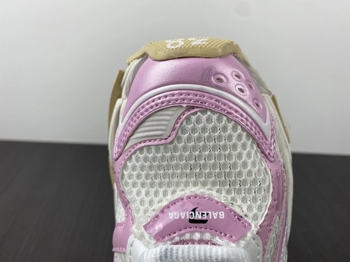 AllSeason BLCG RUNNER SNEAKER 677402 W3RB3 2718