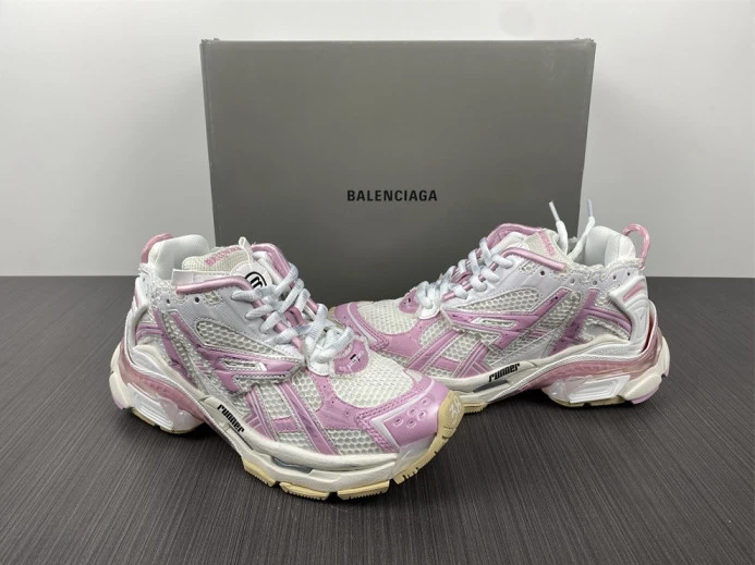 AllSeason BLCG RUNNER SNEAKER 677402 W3RB3 2718