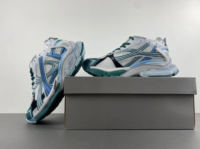 AllSeason BLCG RUNNER SNEAKER 772774 W3RBW 2404