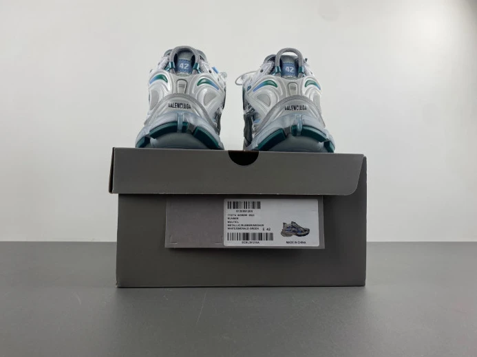 AllSeason BLCG RUNNER SNEAKER 772774 W3RBW 2404
