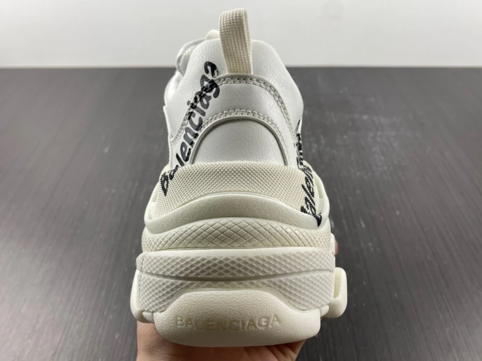 AllSeason BLCG TRIPLE S SNEAKER 536737 W2FAB 2357