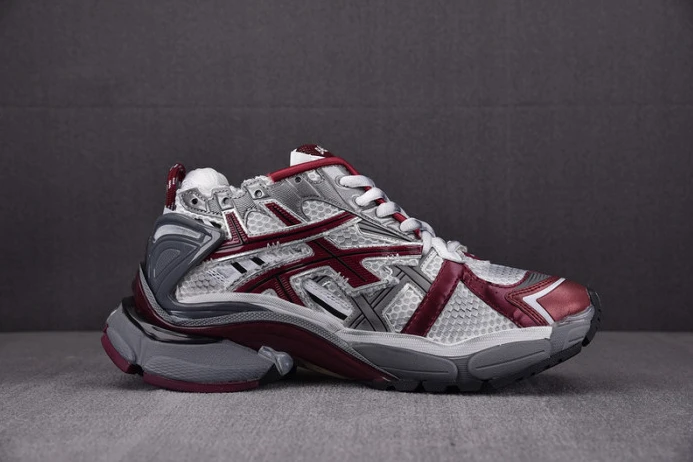 AllSeason Ba*len*cia*ga runner 2186
