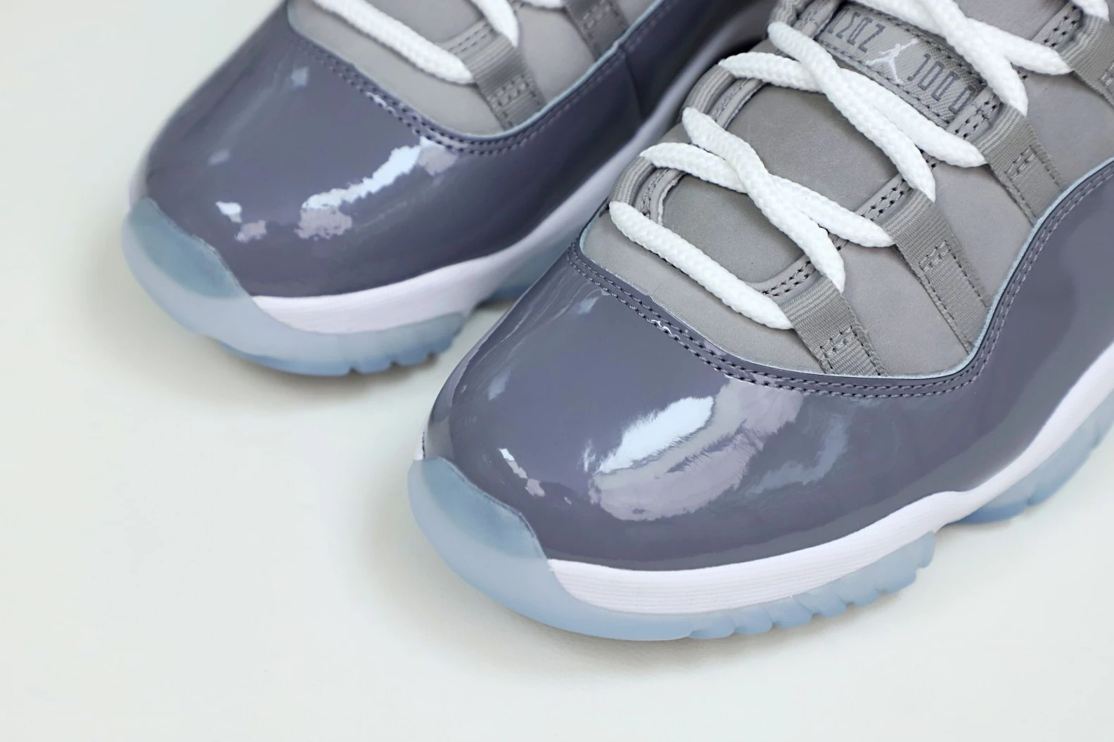 AllSeason Kimikick AIR JORDAN 11 RETRO 'COOL GREY' 1950
