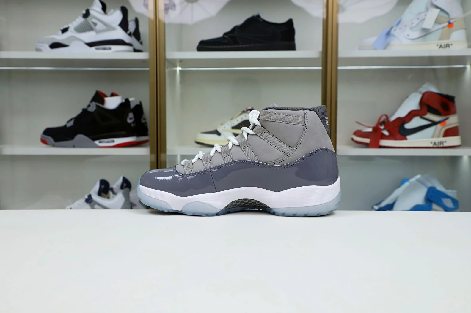 AllSeason Kimikick AIR JORDAN 11 RETRO 'COOL GREY' 1950