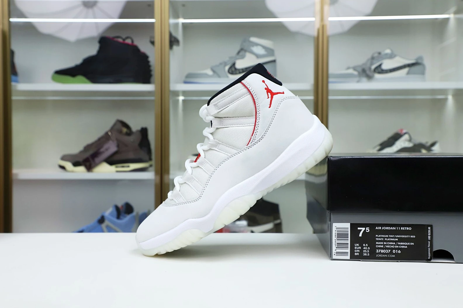 AllSeason Kimikick AIR JORDAN 11 XI RETRO PLATINUM TINT 2014