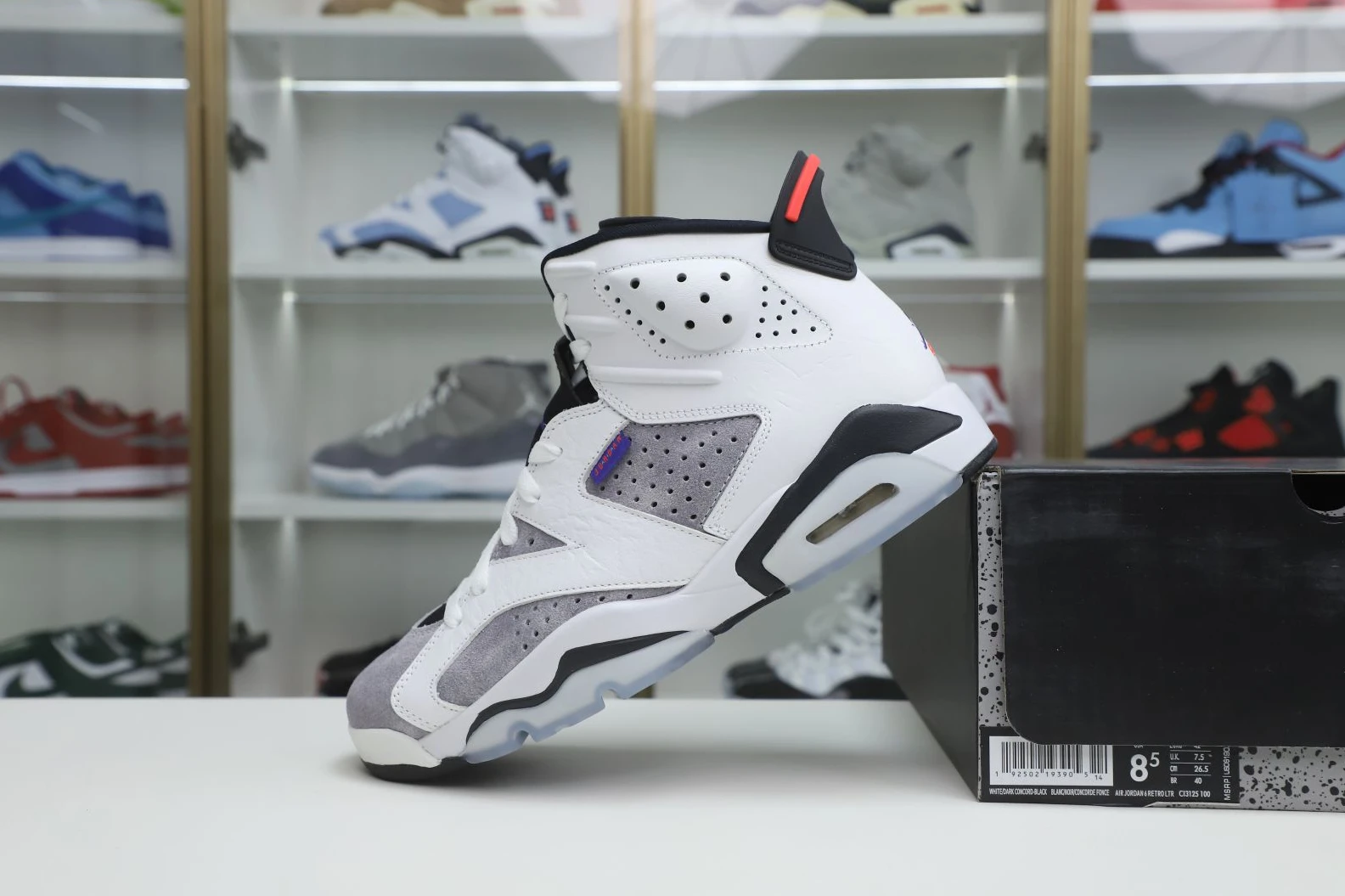 AllSeason Kimikick AIR JORDAN 6 FLINT 2012