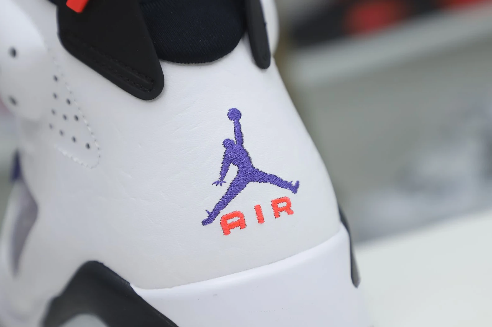 AllSeason Kimikick AIR JORDAN 6 FLINT 2012