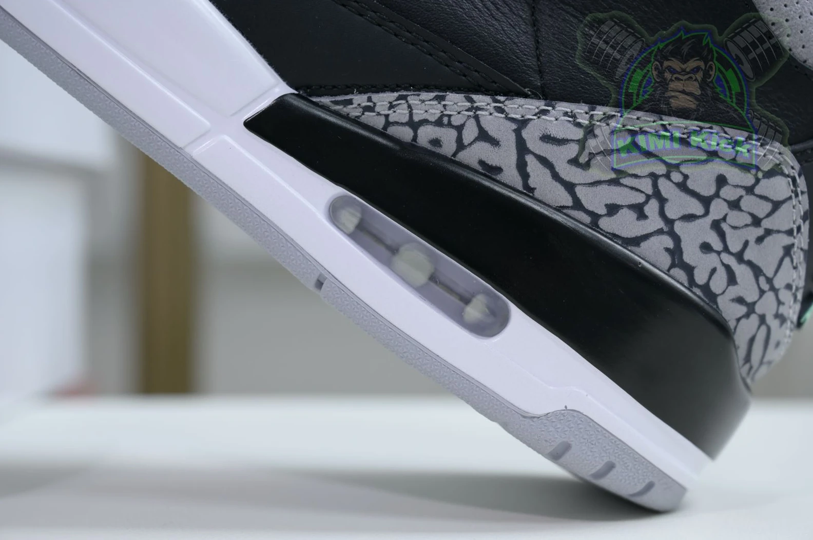 AllSeason Kimikick Air Jordan 3 Green Glow 1883