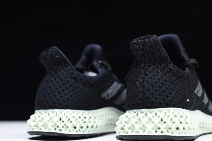 AllSeason ad*s futurecraft 4d black b 200