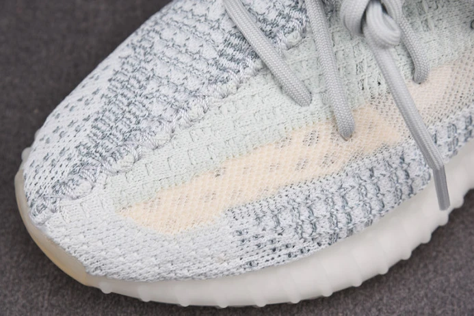 AllSeason ad*s yeezy boost 350 v2 cloud white reflective fw 227