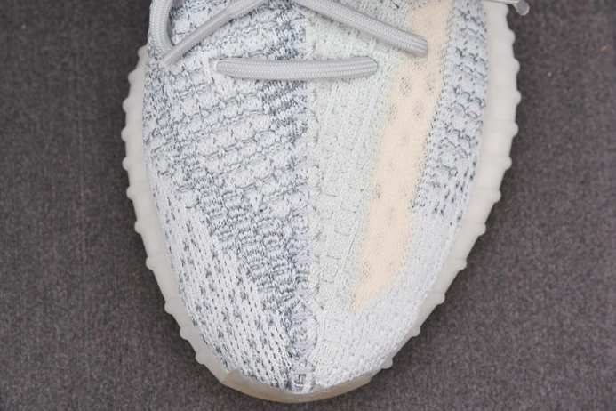 AllSeason ad*s yeezy boost 350 v2 cloud white reflective fw 227