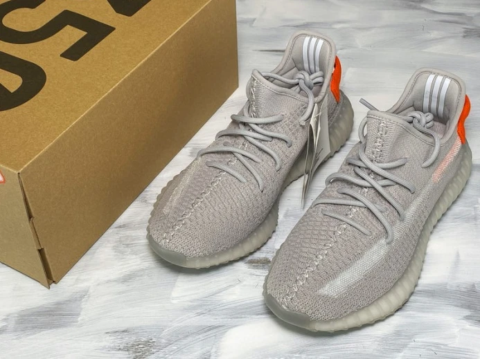 AllSeason ad*s yeezy boost 350 v2 tailgate fx 208