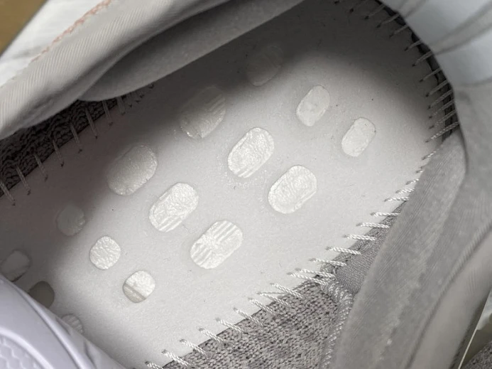 AllSeason ad*s yeezy boost 350 v2 tailgate fx 208