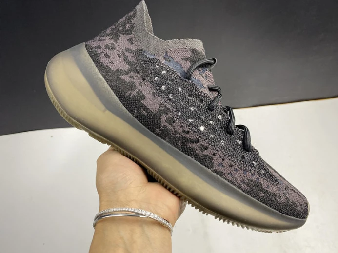 AllSeason ad*s yeezy boost 380 “onyx” fz 137