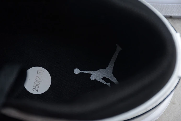 AllSeason air jordan 1 mid white black diamond dh6933- 1765