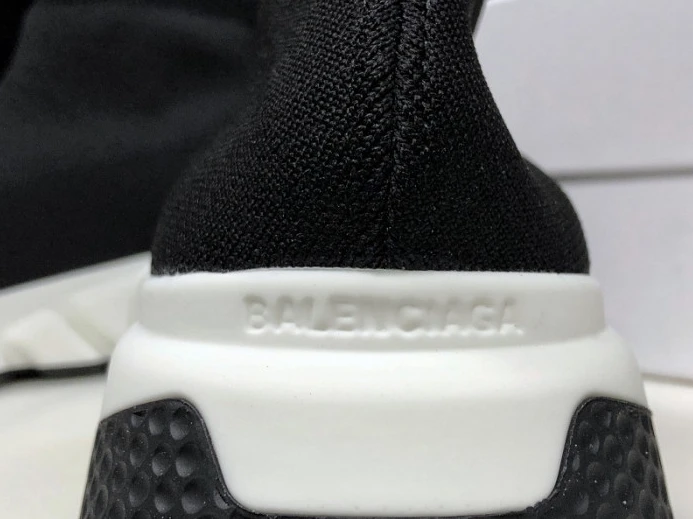AllSeason speed trainer sneakers 2080
