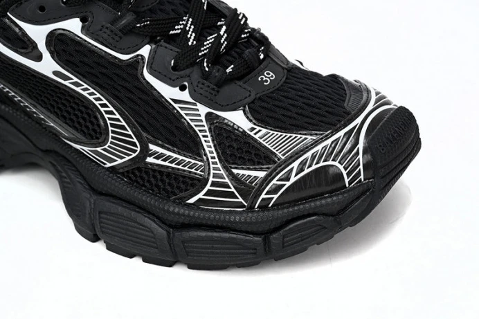 BLCG 3XL SNEAKER 542228 W2RB8 SportInspired 2759