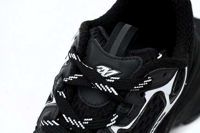 BLCG 3XL SNEAKER 542228 W2RB8 SportInspired 2759