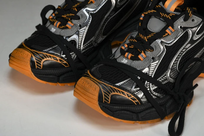 BLCG 3XL SNEAKER 734731 W3XL3 WellDesigned 2750