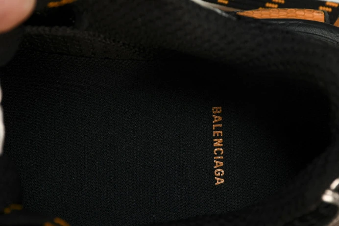 BLCG 3XL SNEAKER 734731 W3XL3 WellDesigned 2750
