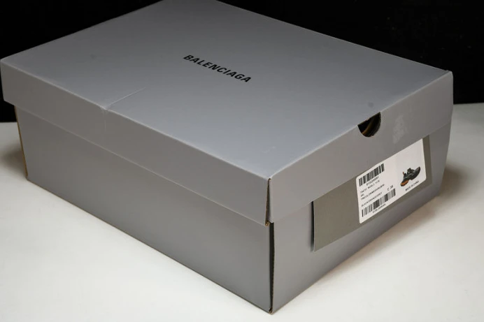 BLCG 3XL SNEAKER 734731 W3XL3 WellDesigned 2750