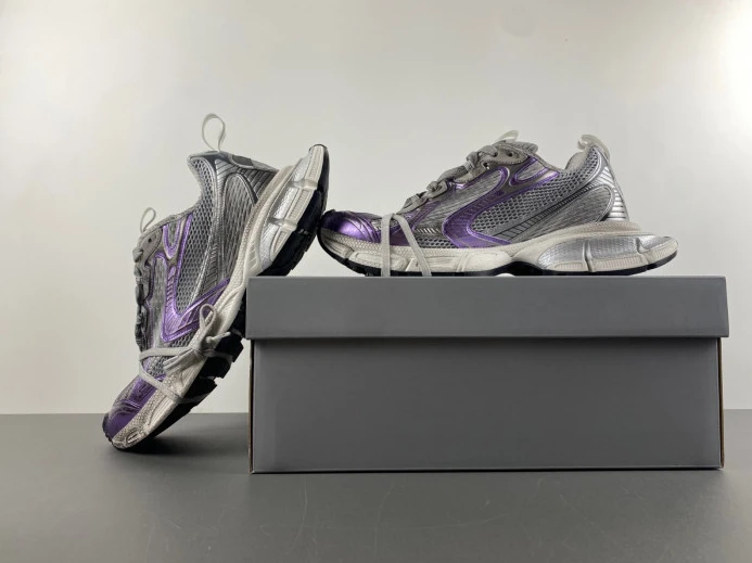 BLCG 3XL SNEAKER 734731 W3XL5 WellDesigned 2455